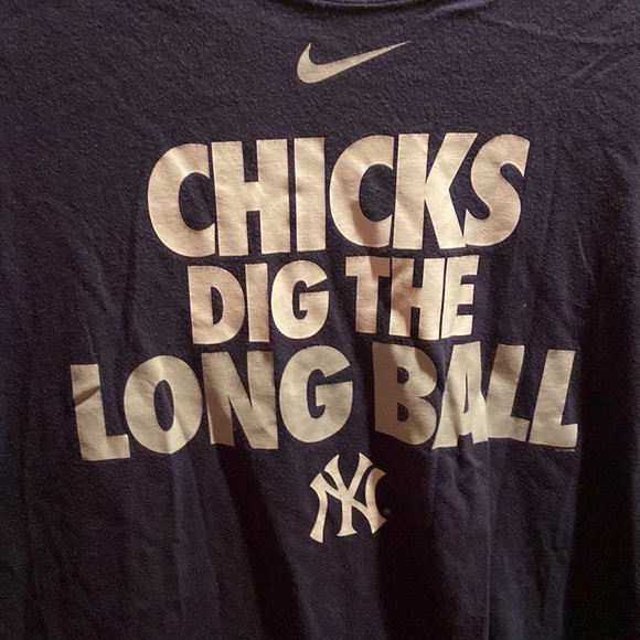 Vintage nike New York Yankees T-shirt - Picture 3 of 5